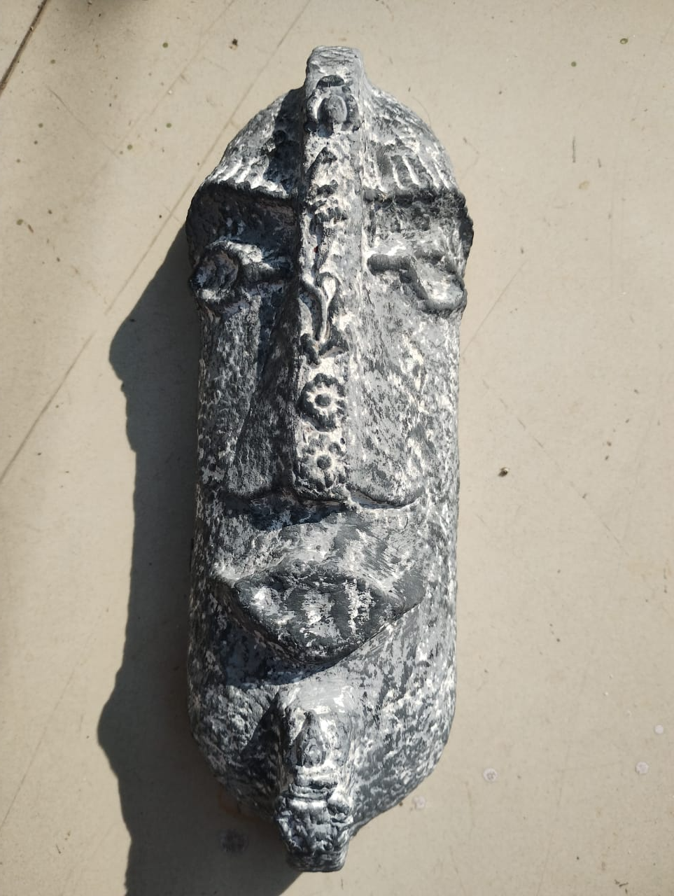 Ekrish Tribal Face Mask – Sculptural Wall Piece in Mycelium Composite (FM 404)